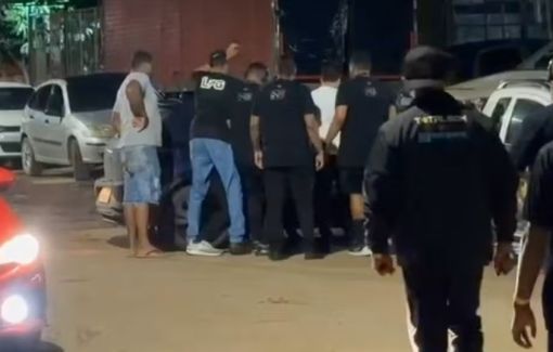  Integrante da banda de Netto Brito sofre descarga elétrica durante show no oeste da Bahia