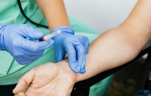 Exame de sangue amplia chance de detectar câncer de pâncreas em estágios mais precoces