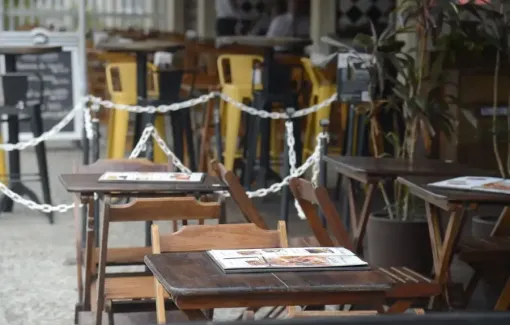 Projeto de Lei quer garantir água gratuita em bares e restaurantes de todo o Brasil 