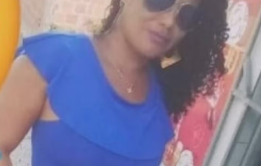 Mulher é morta a facadas e companheiro é o principal suspeito do crime 