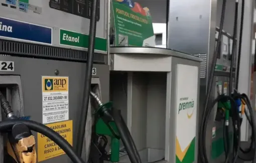 Acelen anuncia redução nos preços da gasolina e do diesel na Bahia
