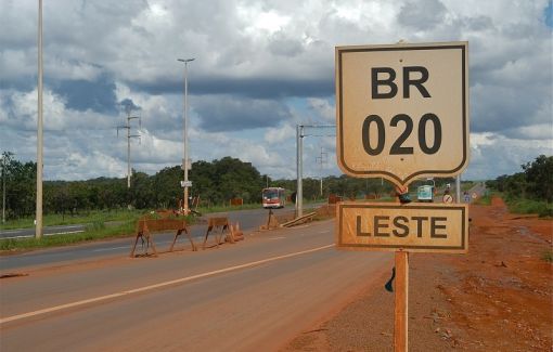Batida entre carretas deixa um pessoa morta no interior da Bahia 