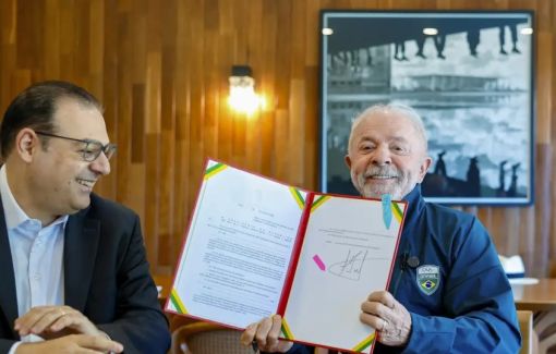Lula sanciona lei que garante renovação automática da CNH