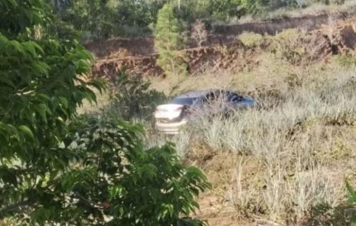 Três corpos são encontrados dentro de carro no Litoral Norte da Bahia