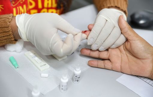 Posto de testagem rápida para ISTs atrai público diverso no São João de Cruz das Almas