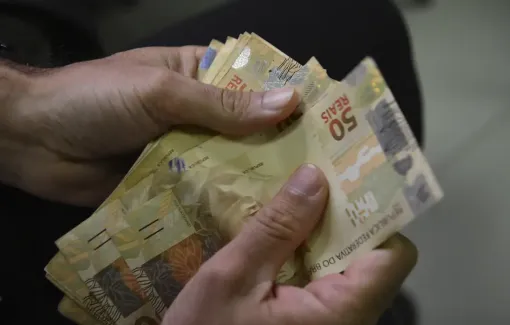 Caixa libera dinheiro de antigo fundo PIS/Pasep