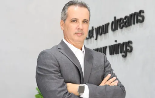 Engenheiro brasileiro assume cargo de gerente geral da fábrica da BYD em Camaçari