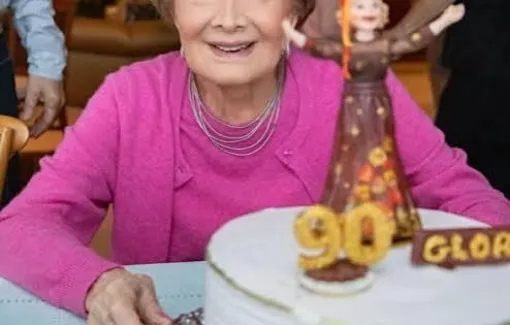  Morre Glória Menezes, aos 91 anos, uma das maiores estrelas da televisão brasileira