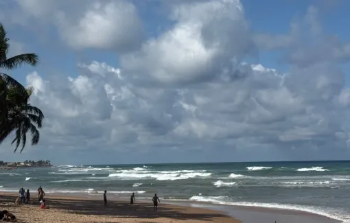  Radiação ultravioleta muito alta exige cuidados nas praias de Camaçari, Lauro de Freitas e Litoral Norte