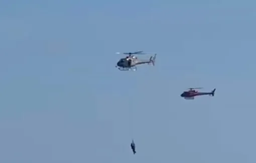 Banhista é resgatado por helicóptero do Graer após se afogar na Barra, em Salvador