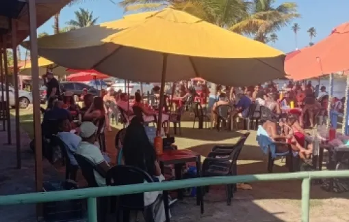 Emissário de Arembepe volta a receber grande público após abertura do Rio Capivara
