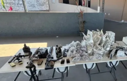 Polícia apreende armas e instrumentos cirúrgicos em Lauro de Freitas 