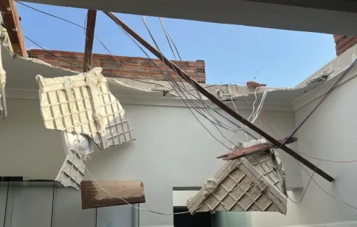  Temporal derruba teto do único hospital de Jussiape, na Chapada Diamantina
