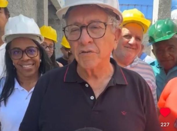  Prefeito Caetano visita obras da UPA de Abrantes e anuncia pacote de ações para a localidade