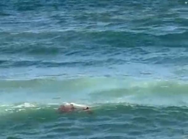  Guardas-vidas salvam homem na praia de Arembepe e reforçam atuação no litoral de Camaçari