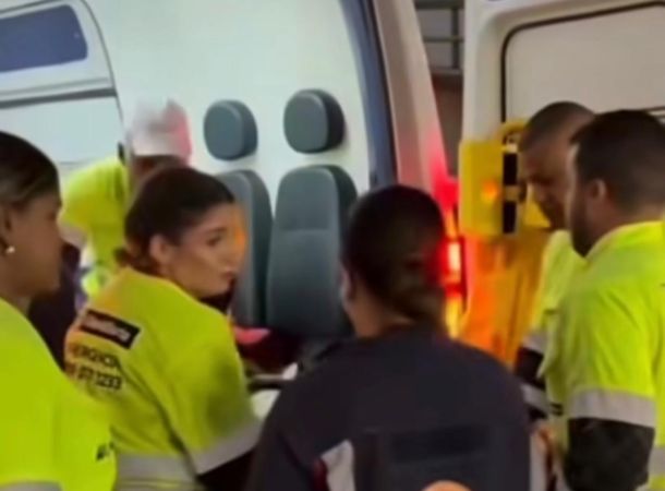  Criança de 8 anos fica ferida após acidente na BA-099, na entrada de Arembepe