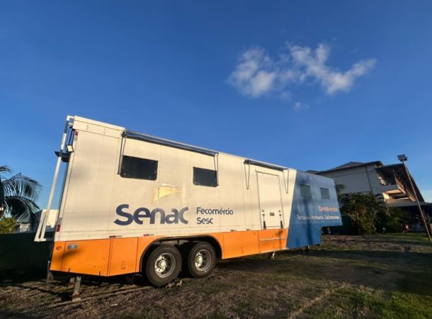 Cursos de gastronomia estão com inscrições abertas na Carreta Escola do Senac instalada em Guarajuba