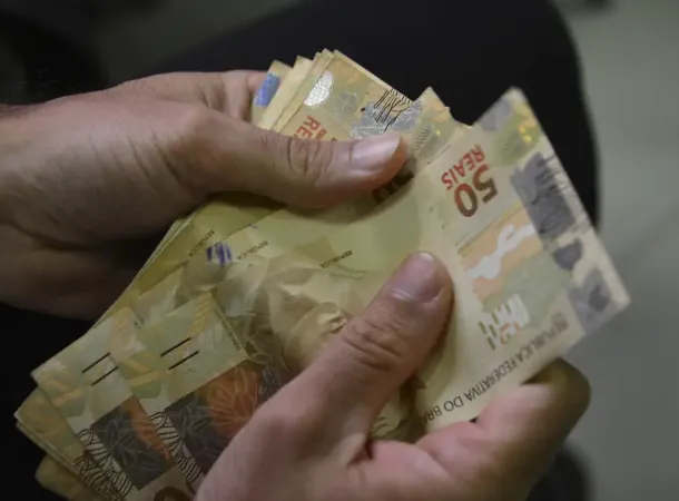 Caixa libera dinheiro de antigo fundo PIS/Pasep
