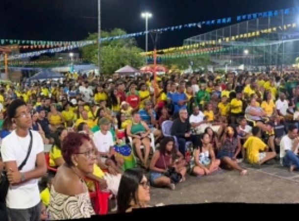 Praça Viva: Portal Abrantes inicia campanha pela valorização da Praça da Matriz e pela permanência do telão nos jogos do Brasil