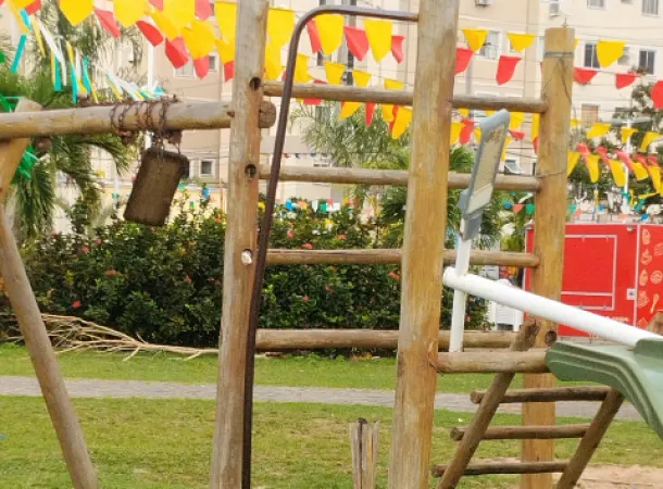 Abandono da Praça do Complexo Solar da Costa preocupa moradores e gera novas cobranças à Prefeitura de Camaçari
