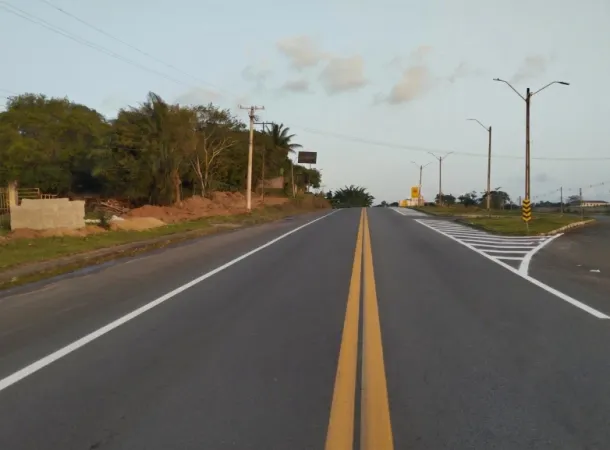  Concessionárias divulgam cronograma de obras após congestionamentos na BA-099 e orientam motoristas