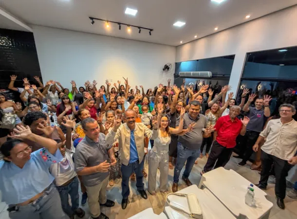  Elinaldo avança pelo Médio Sudoeste e reúne lideranças em Itapetinga