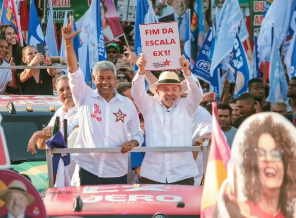 Lula e Jerônimo abrem caminhada em Salvador pedindo fim da escala 6x1
