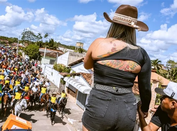 Prefeitura interdita vias e reforça videomonitoramento em tempo real em Mata