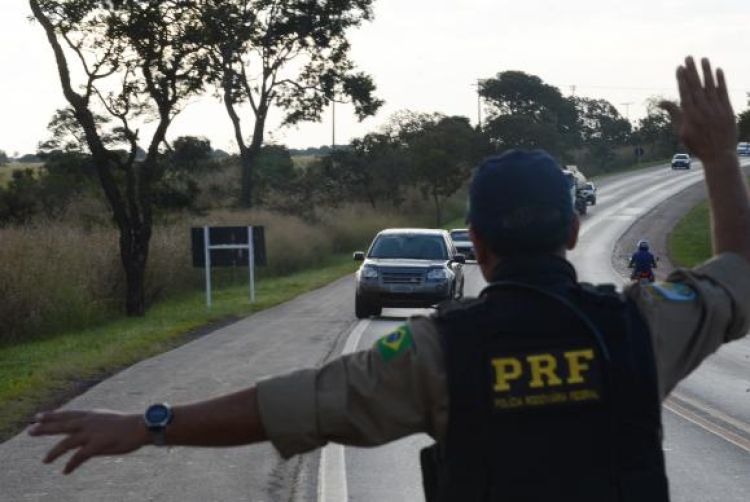 Os dados mostram que mais de 129 mil veículos foram fiscalizados pela PRF entre os dias 4 e 7 de setembroMarcello Casal Jr/Agência Brasil