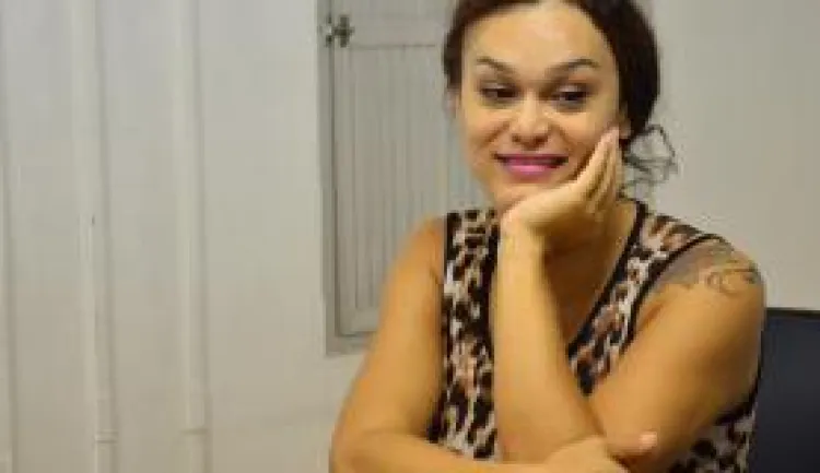Aluna Tyfany Stacy no curso preparatório de travestis e transexuais para o Enem no Rio (Tomaz Silva/Agência Brasil)