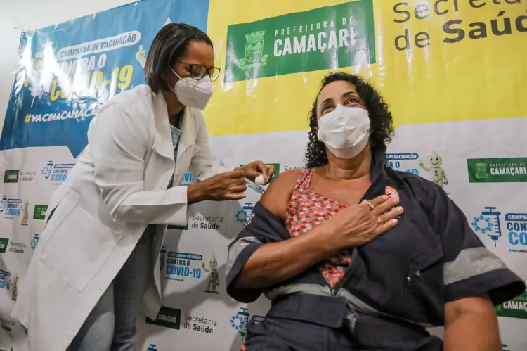 Vacinação Solidária começa neste sábado (17)
