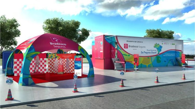 Fotos: https://goo.gl/9EoRsA