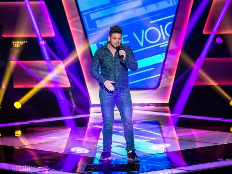Renan Ribeiro canta sertanejo na Audição do The Voice Brasil (Foto: Isabella Pinheiro/Gshow